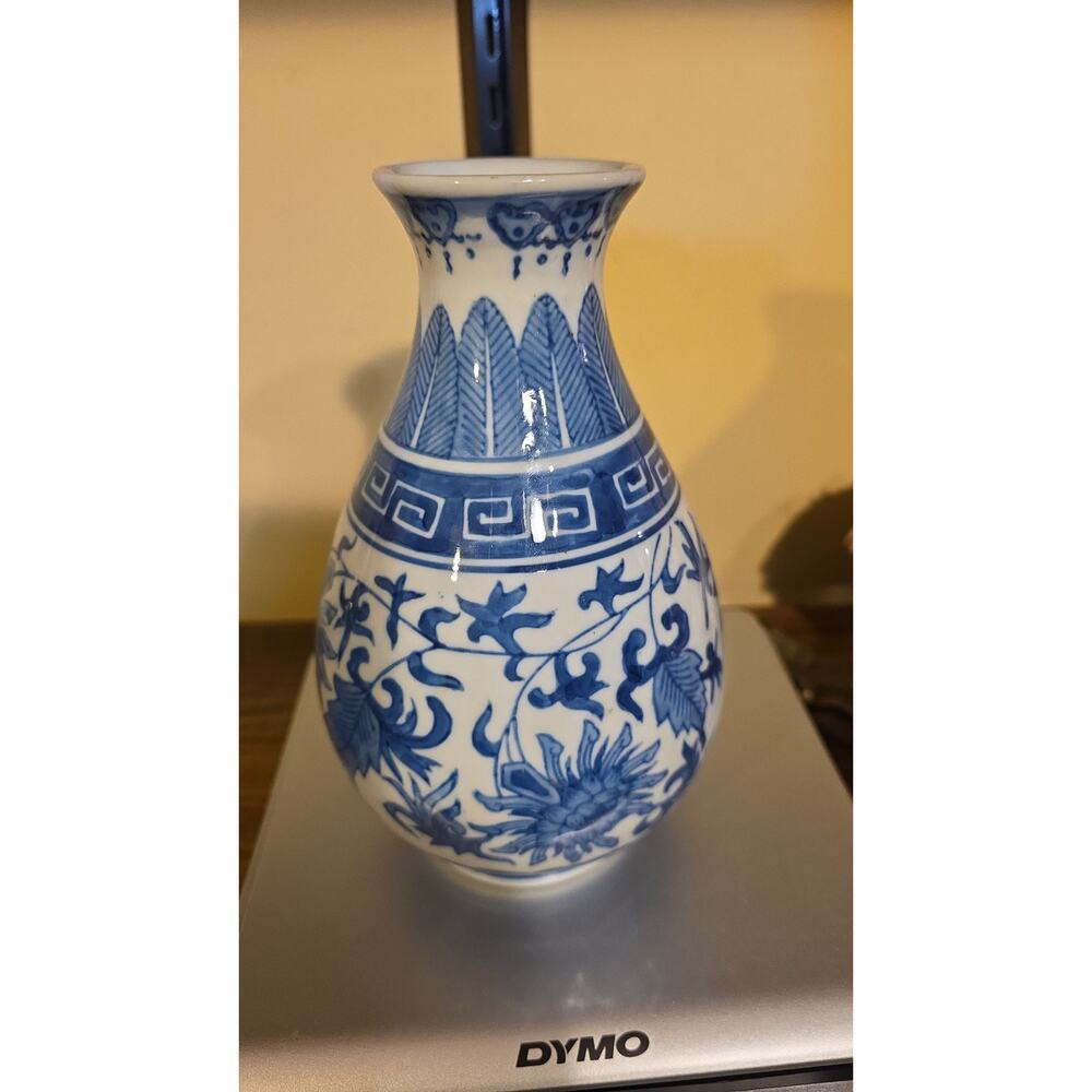 Seymour Mann China Blue Fine Porcelain Vase Floral